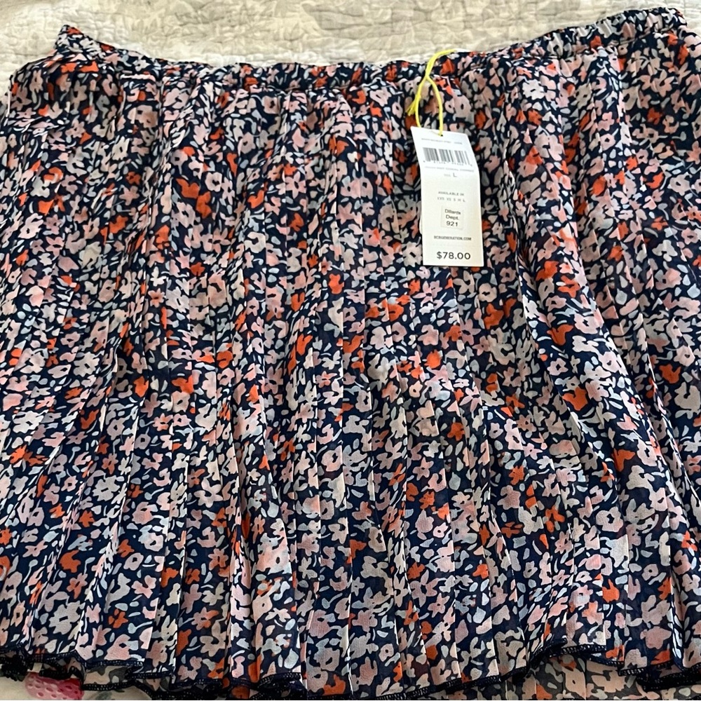 BCBGeneration Blue Floral Pleated Mini Skirt
